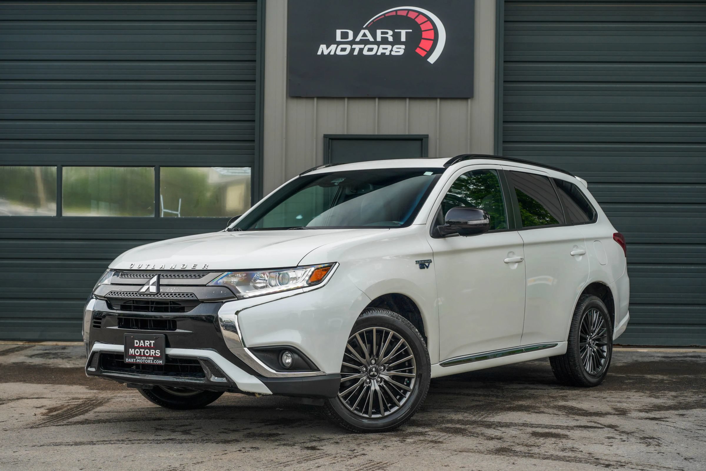 Used 2022 Mitsubishi Outlander GT AWD/4WD image 3