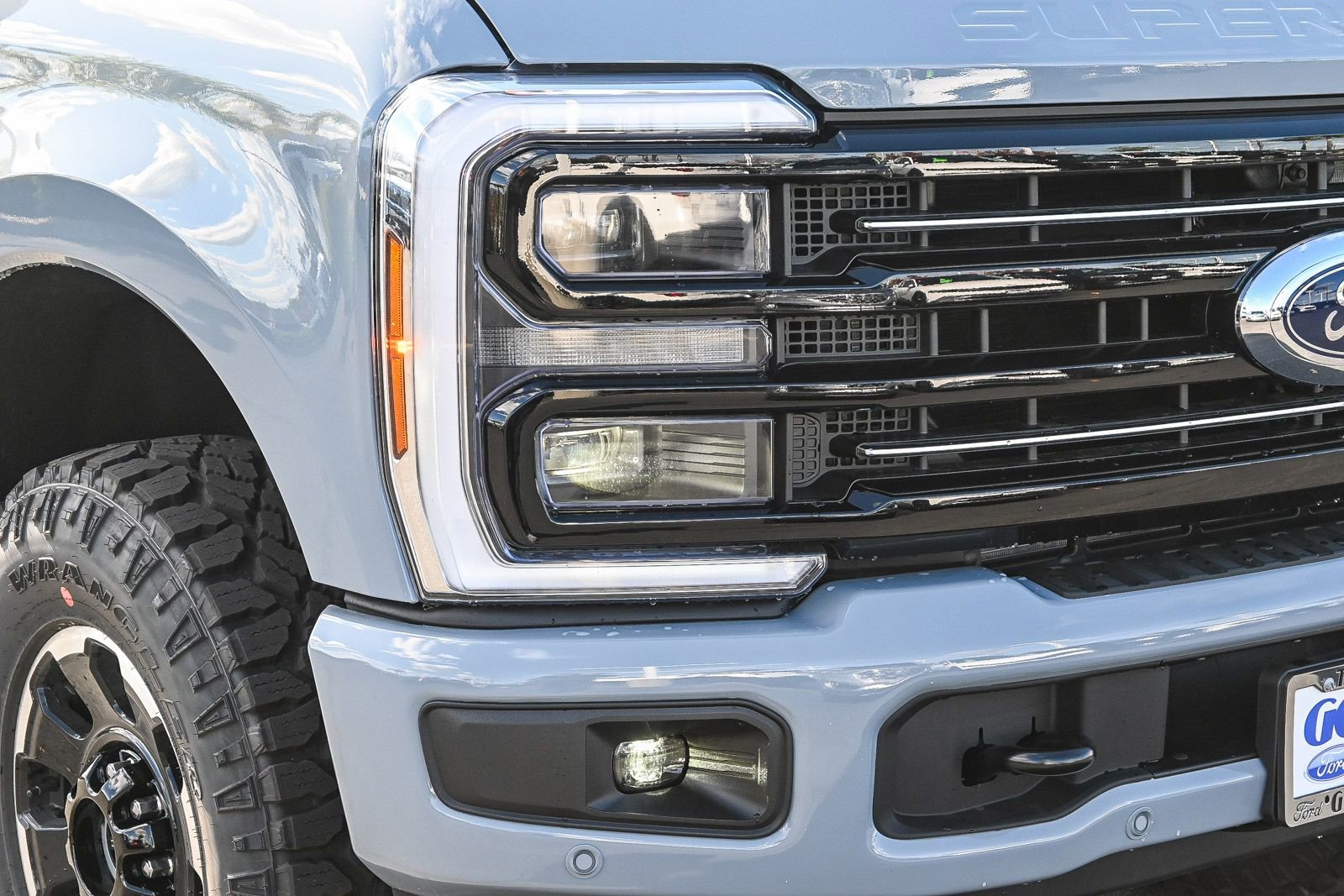 New 2026 Ford F250 Platinum w/ Tremor Off-Road Package image 12