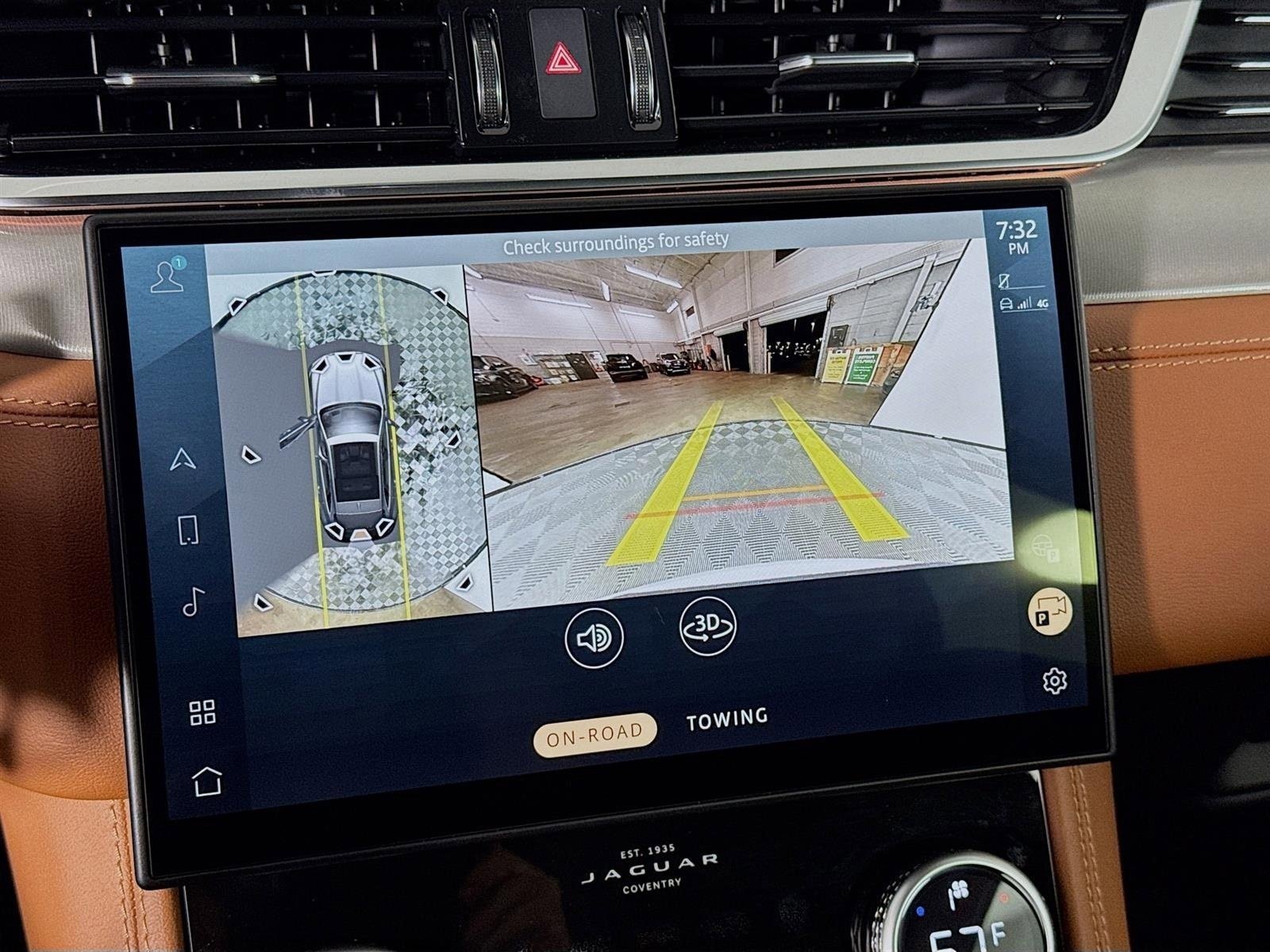 Used 2026 Jaguar F-PACE R-Dynamic S AWD/4WD image 17