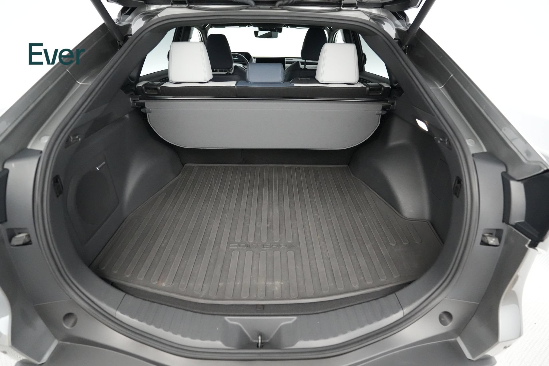Used 2023 Subaru Solterra AWD image 8