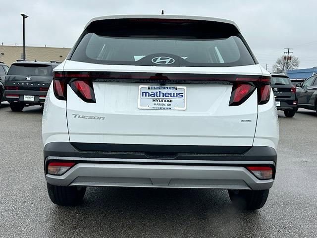 New 2026 Hyundai Tucson SE image 4