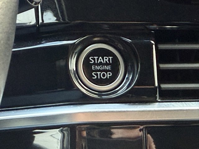 Certified 2024 Nissan Pathfinder SV image 36