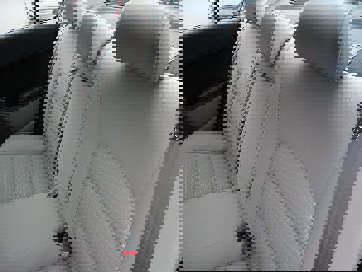 Used 2016 Kia Forte LX w/ LX Popular Plus Package image 25