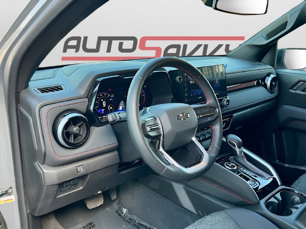 Used 2024 Chevrolet Colorado Z71 w/ Z71 Convenience Package 2 AWD/4WD image 9