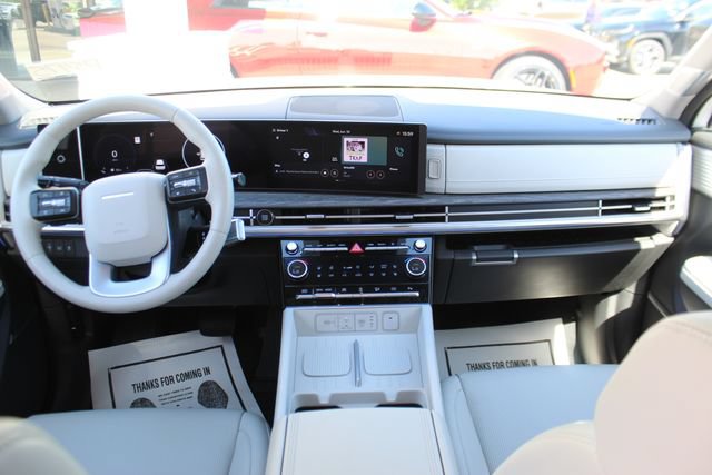Used 2025 Hyundai Santa Fe Limited AWD/4WD image 12