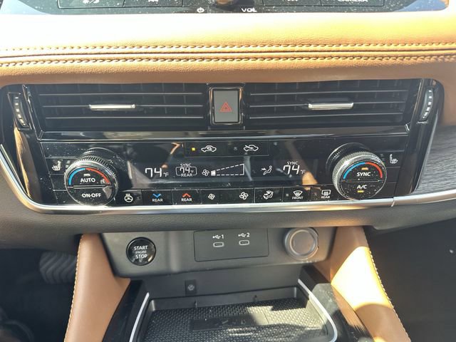 New 2026 Nissan Rogue Platinum w/ Platinum Premium Package image 16