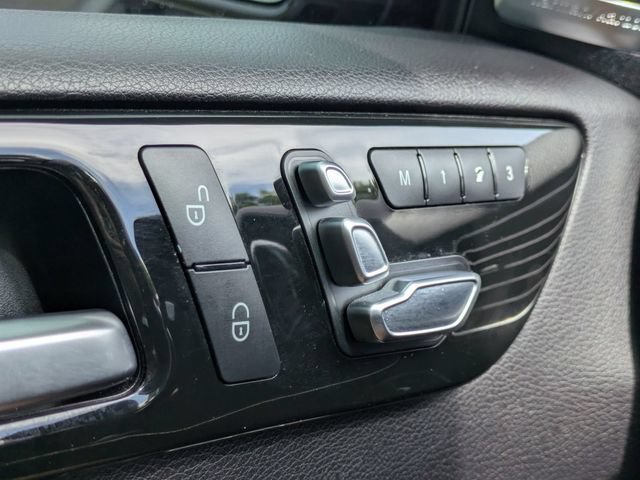 Used 2017 Mercedes-Benz GLS 550 4MATIC image 27
