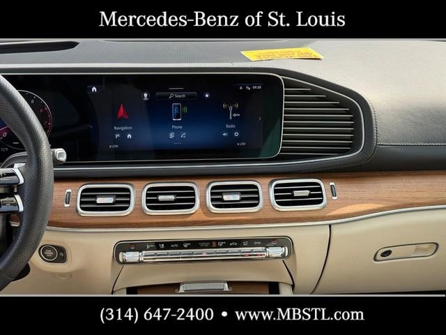 Used 2024 Mercedes-Benz GLS 450 4MATIC image 16
