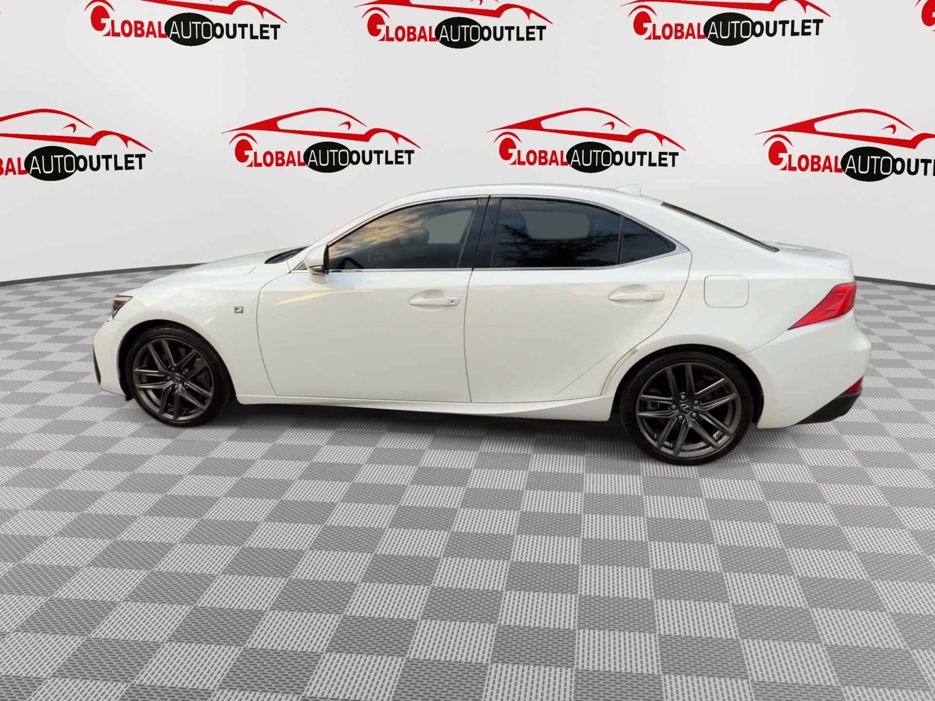 Used 2018 Lexus IS 300 F Sport w/ F Sport Package RWD image 5