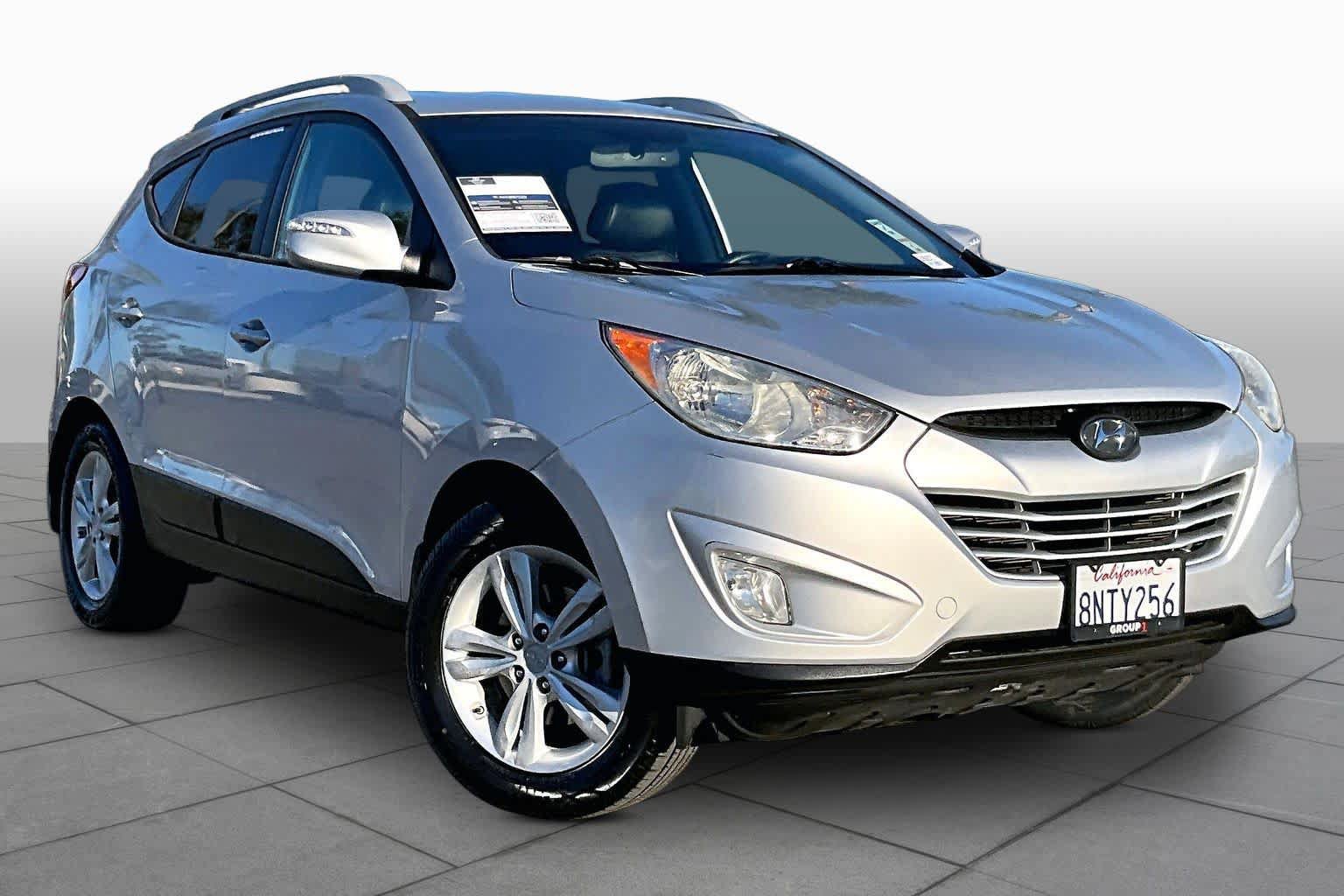 Used 2013 Hyundai Tucson GLS AWD/4WD image 2