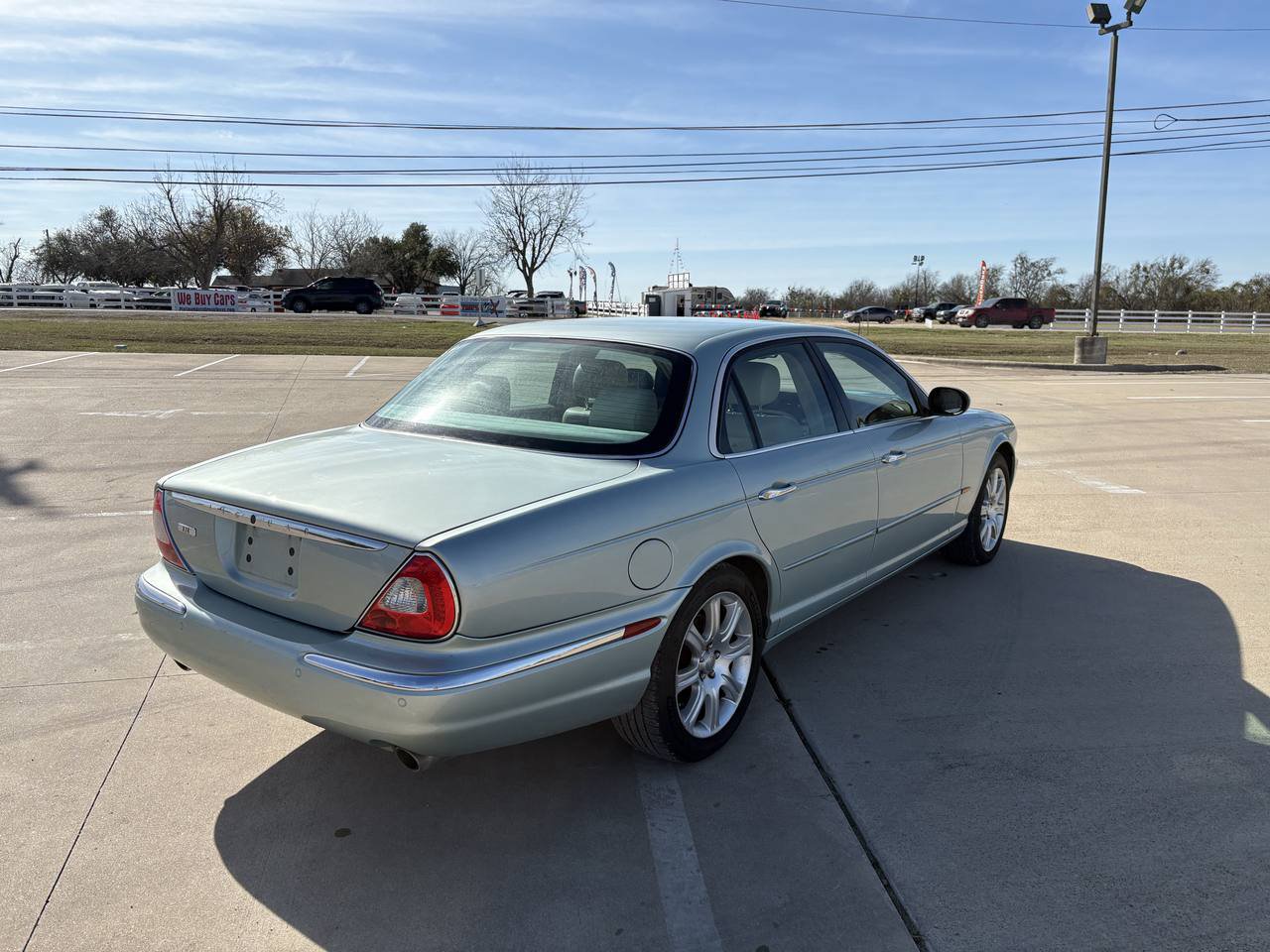 Used 2004 Jaguar XJ8 RWD image 5