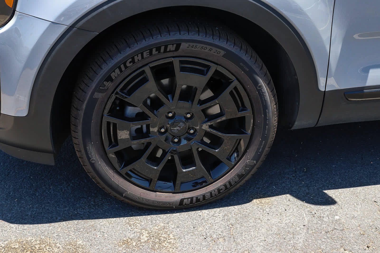 Used 2021 Kia Telluride EX w/ EX Premium Package AWD/4WD image 13