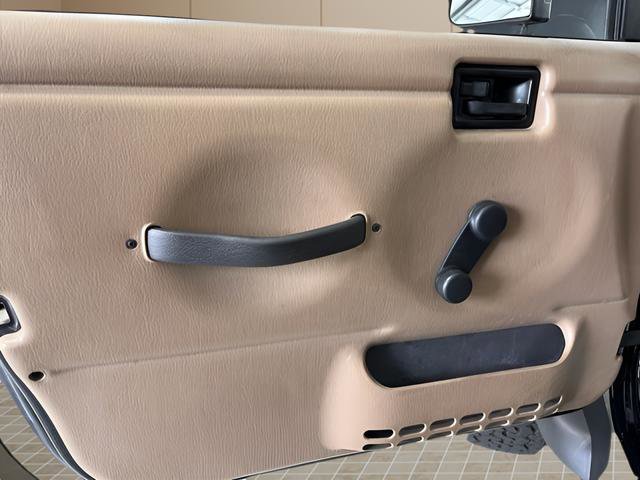 Used 2002 Jeep Wrangler Sport image 18