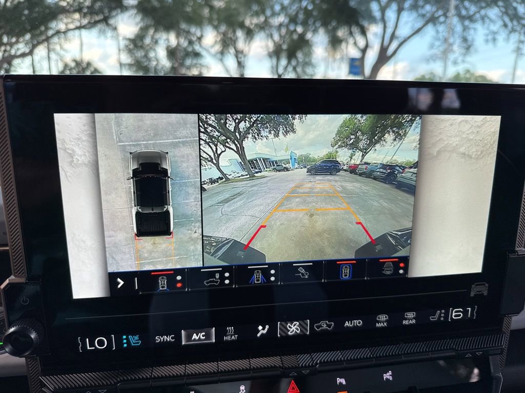 Used 2025 GMC Hummer EV 3X AWD/4WD image 40