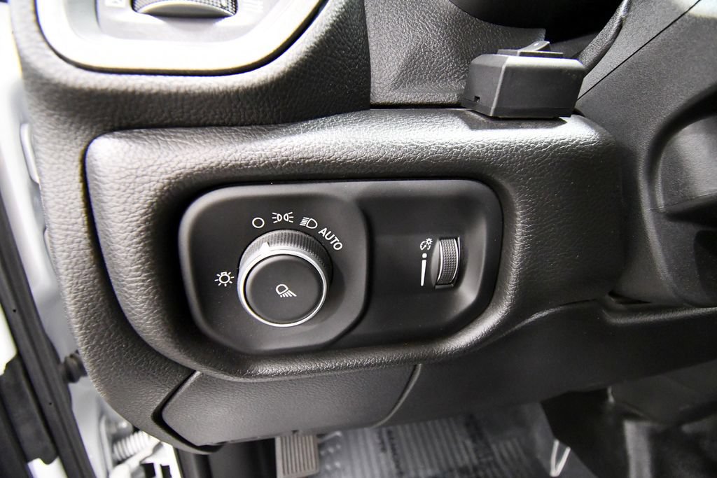 Used 2021 RAM 3500 Tradesman AWD/4WD image 15