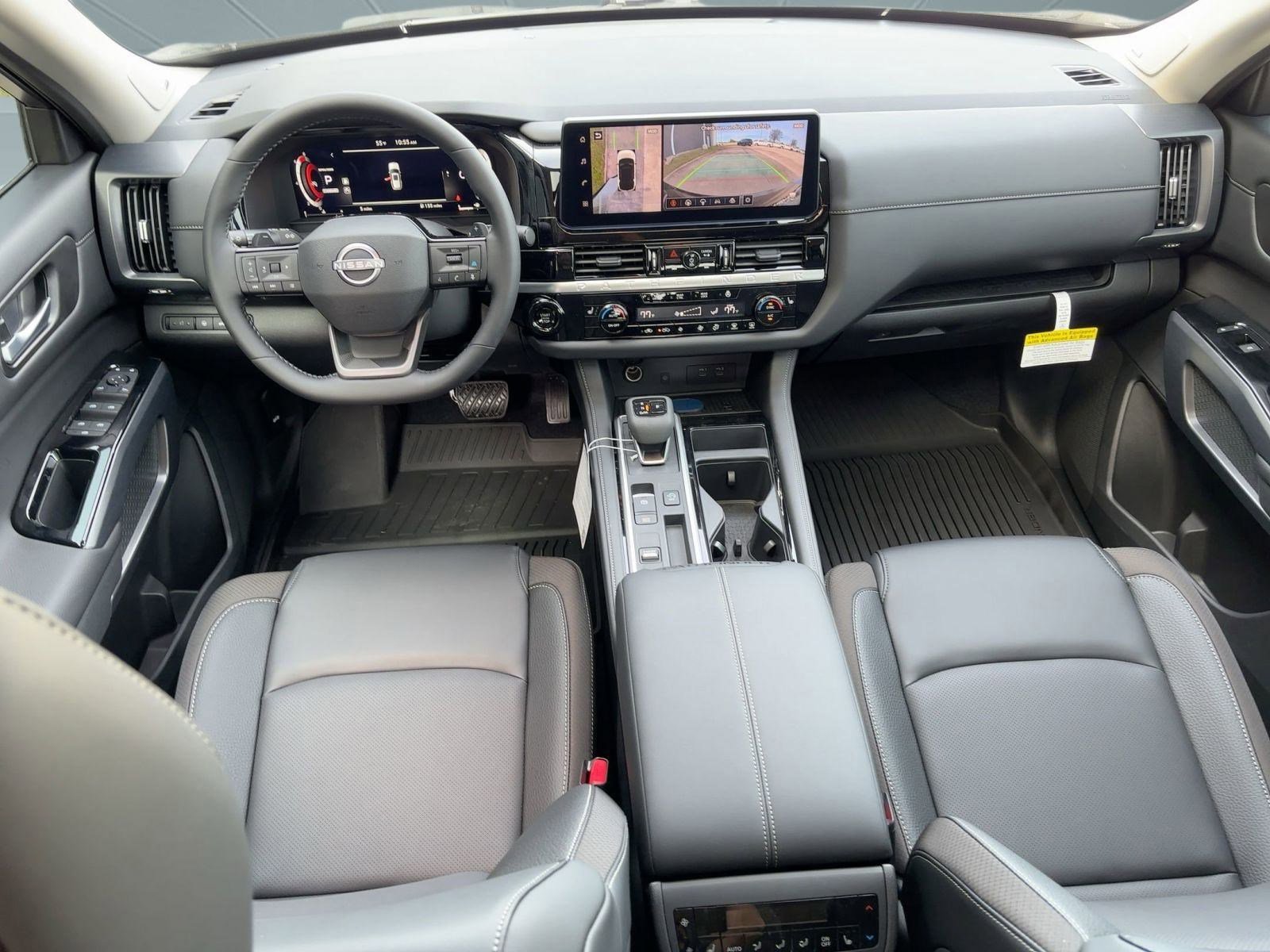 New 2026 Nissan Pathfinder SL image 17