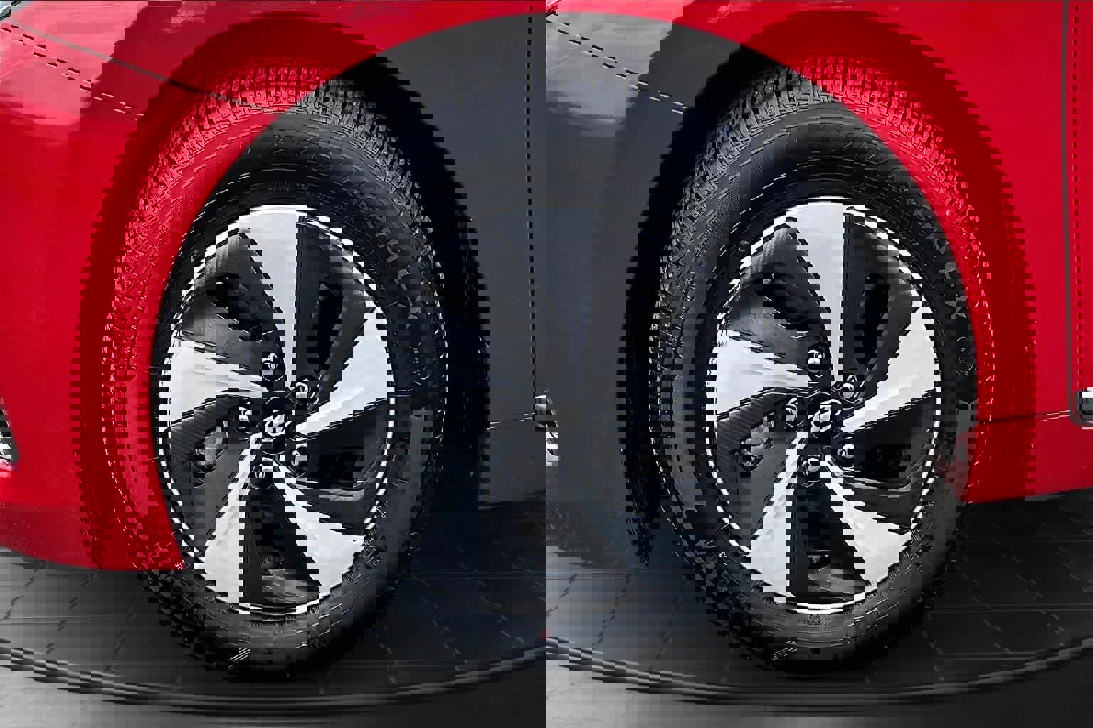 Used 2019 Hyundai Ioniq SEL image 8