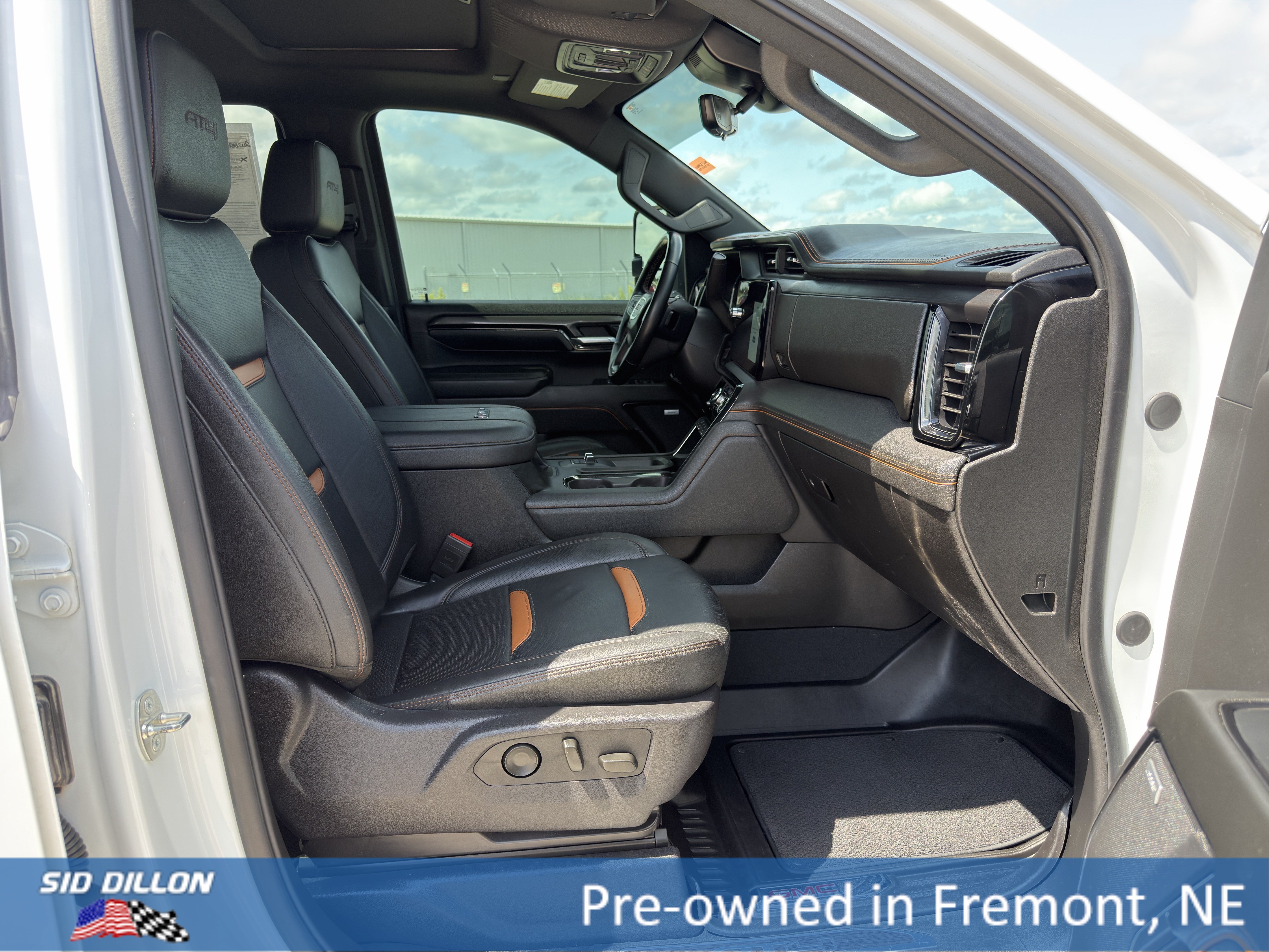 Certified 2024 GMC Sierra 2500 AT4 w/ AT4 Premium Plus Package AWD/4WD image 19