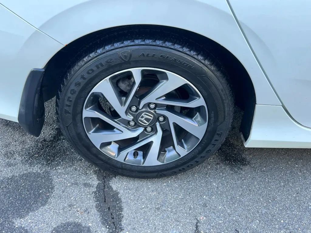 Used 2018 Honda Civic EX image 34