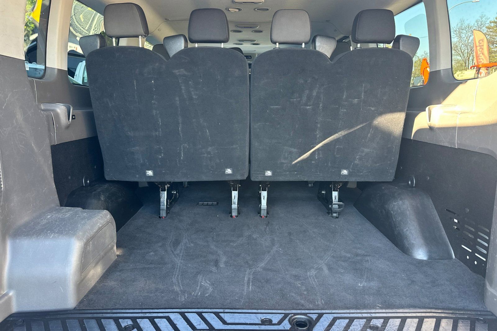 Used 2021 Ford Transit 350 XLT image 12
