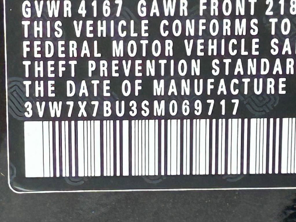 Used 2025 Volkswagen Jetta SE w/ Sunroof Package image 54