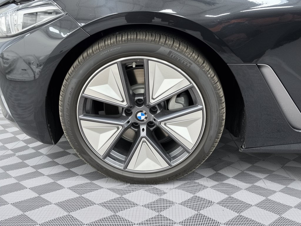 Used 2026 BMW i4 xDrive40i w/ Premium Package AWD/4WD image 13