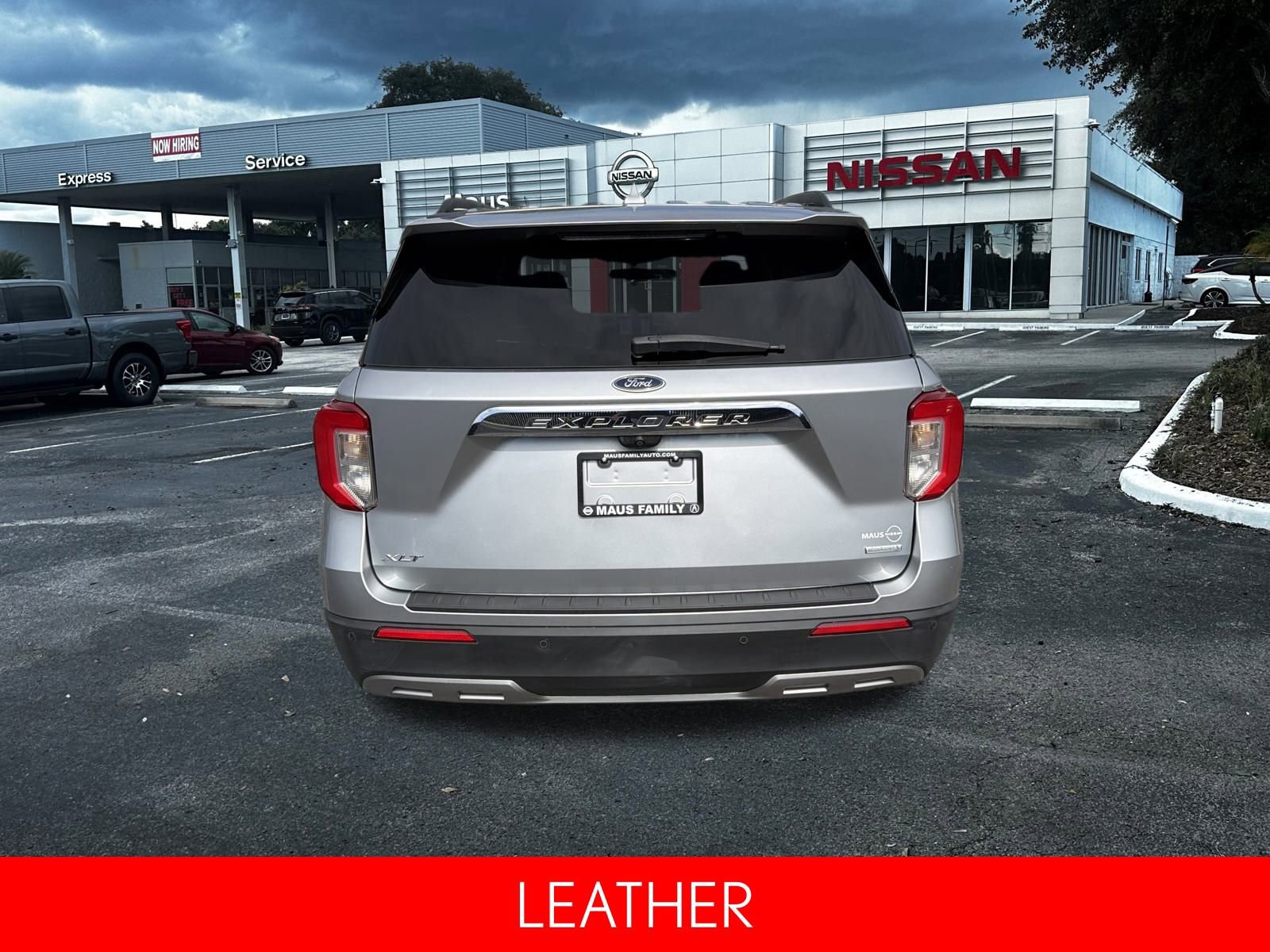 Used 2020 Ford Explorer XLT w/ Equipment Group 202A image 5