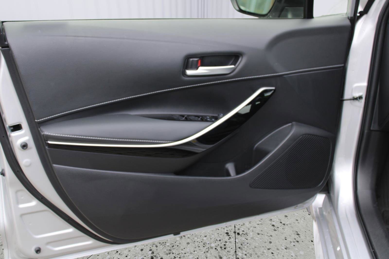 Used 2024 Toyota Corolla XSE image 42