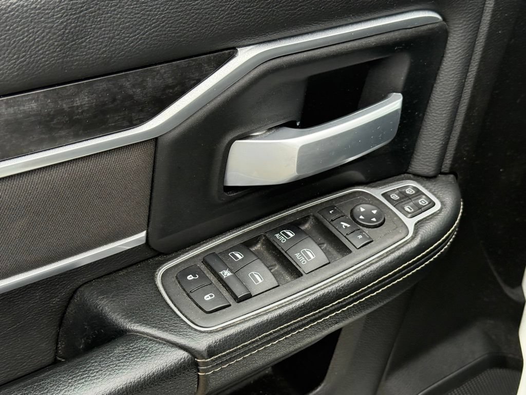 Used 2024 RAM 2500 Big Horn AWD/4WD image 13