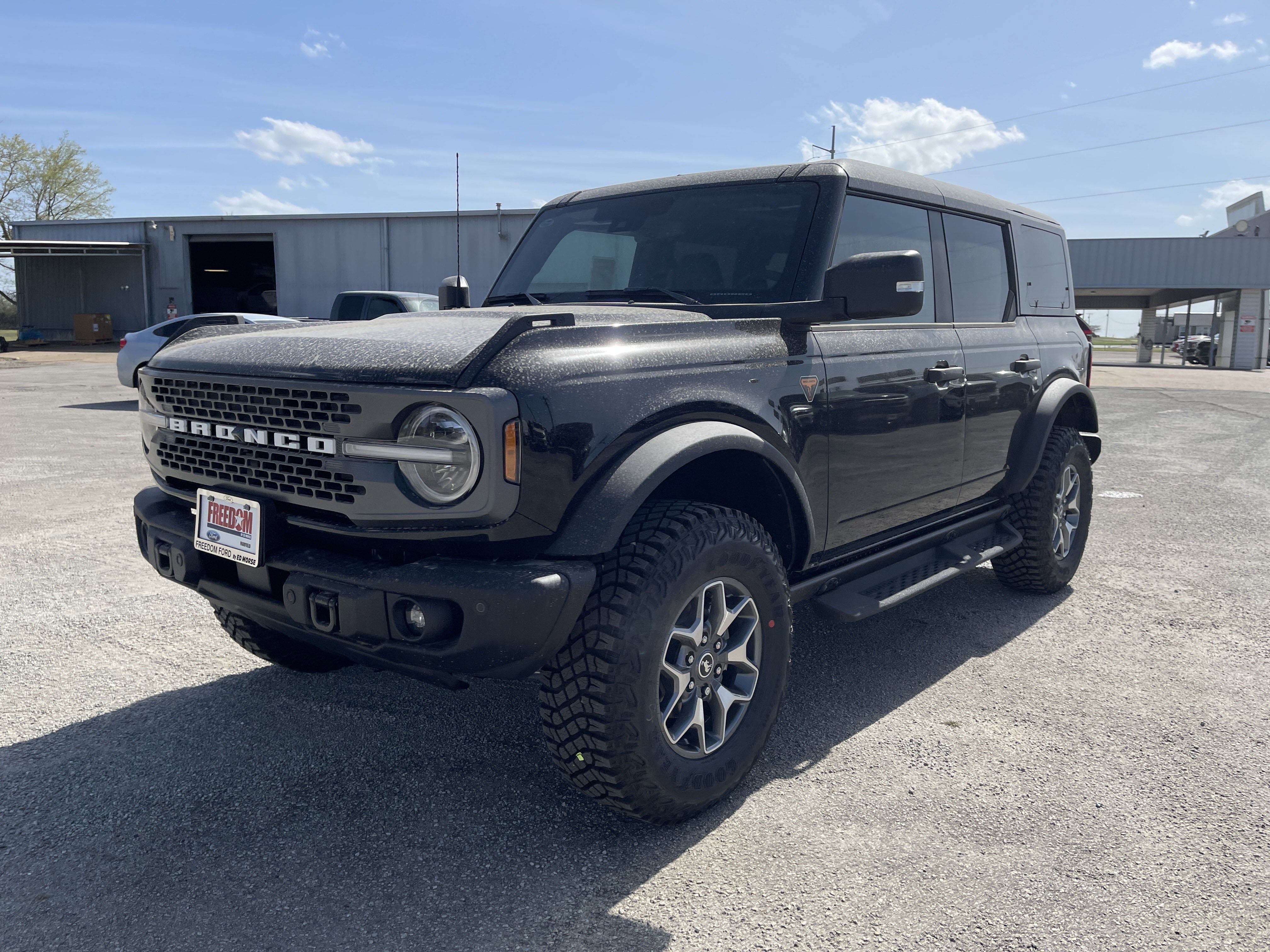 New 2025 Ford Bronco Badlands image 8