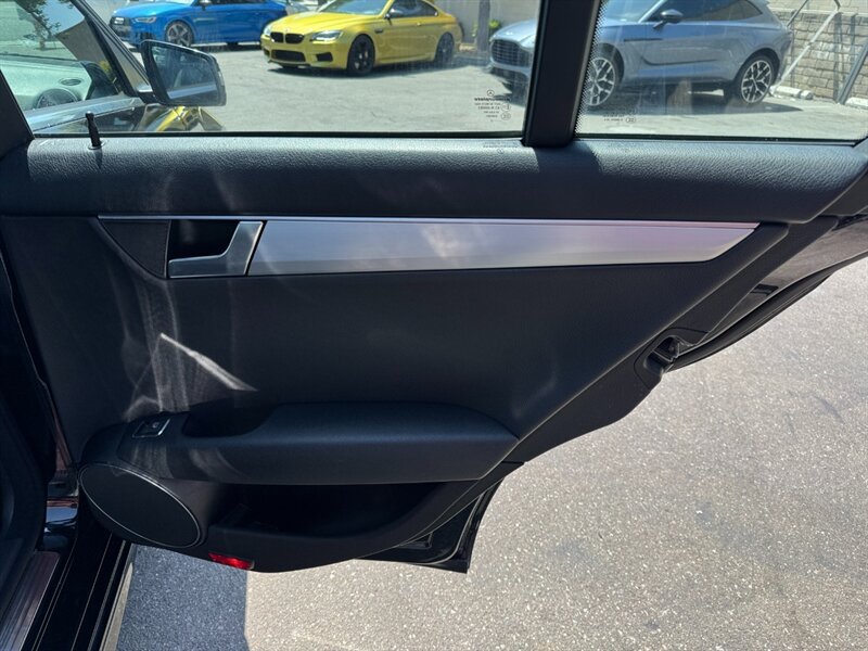 Used 2012 Mercedes-Benz C 250 Sedan image 36