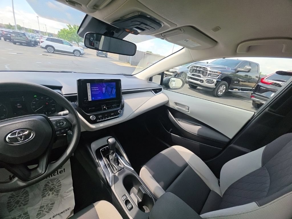 Used 2023 Toyota Corolla LE FWD image 26