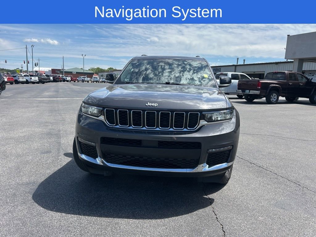 Used 2025 Jeep Grand Cherokee L Limited AWD/4WD image 3