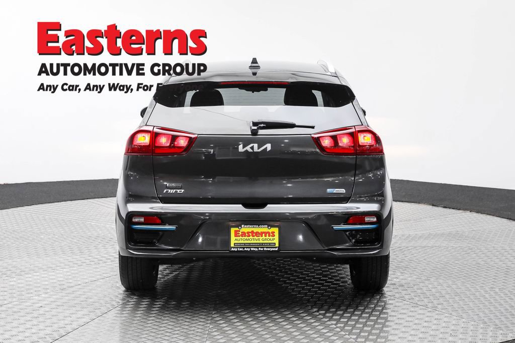 Used 2022 Kia Niro EX w/ Cold Weather Package image 6