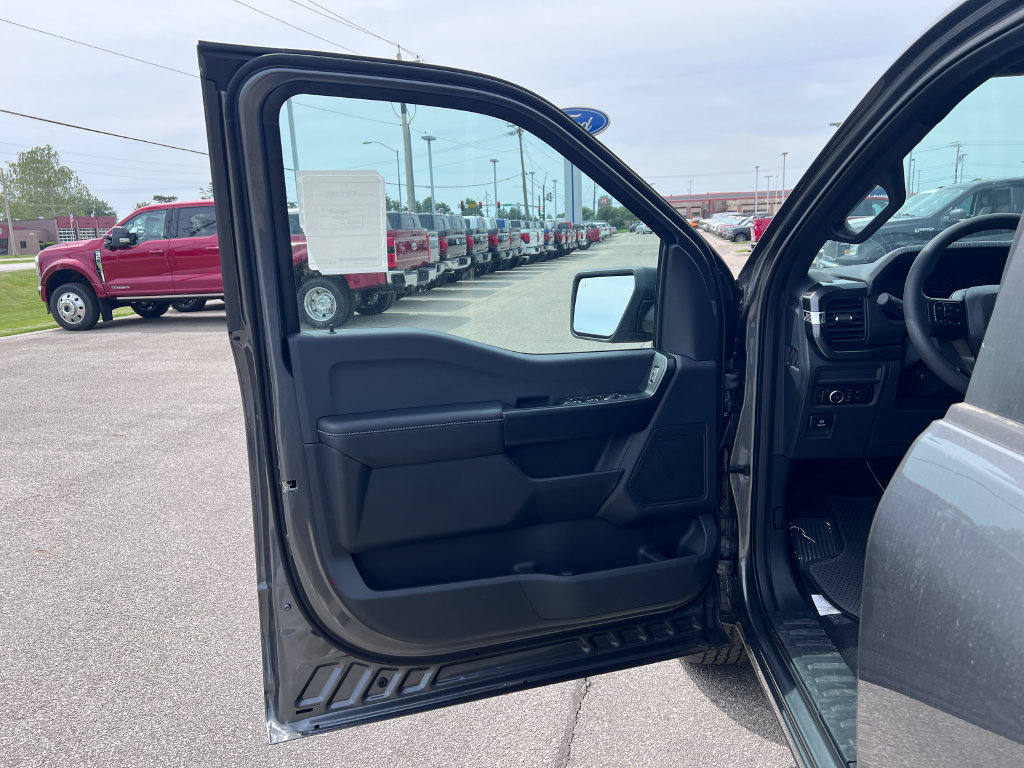 New 2026 Ford F150 STX w/ Equipment Group 200A AWD/4WD image 11