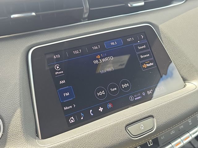 Used 2022 Cadillac XT4 Premium Luxury w/ Enhanced Visibility Package image 25