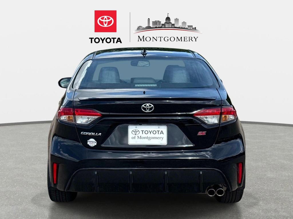 Used 2025 Toyota Corolla SE image 4