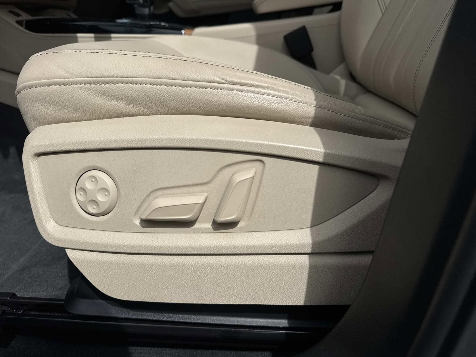 Used 2023 Audi Q5 2.0T Premium Plus image 16