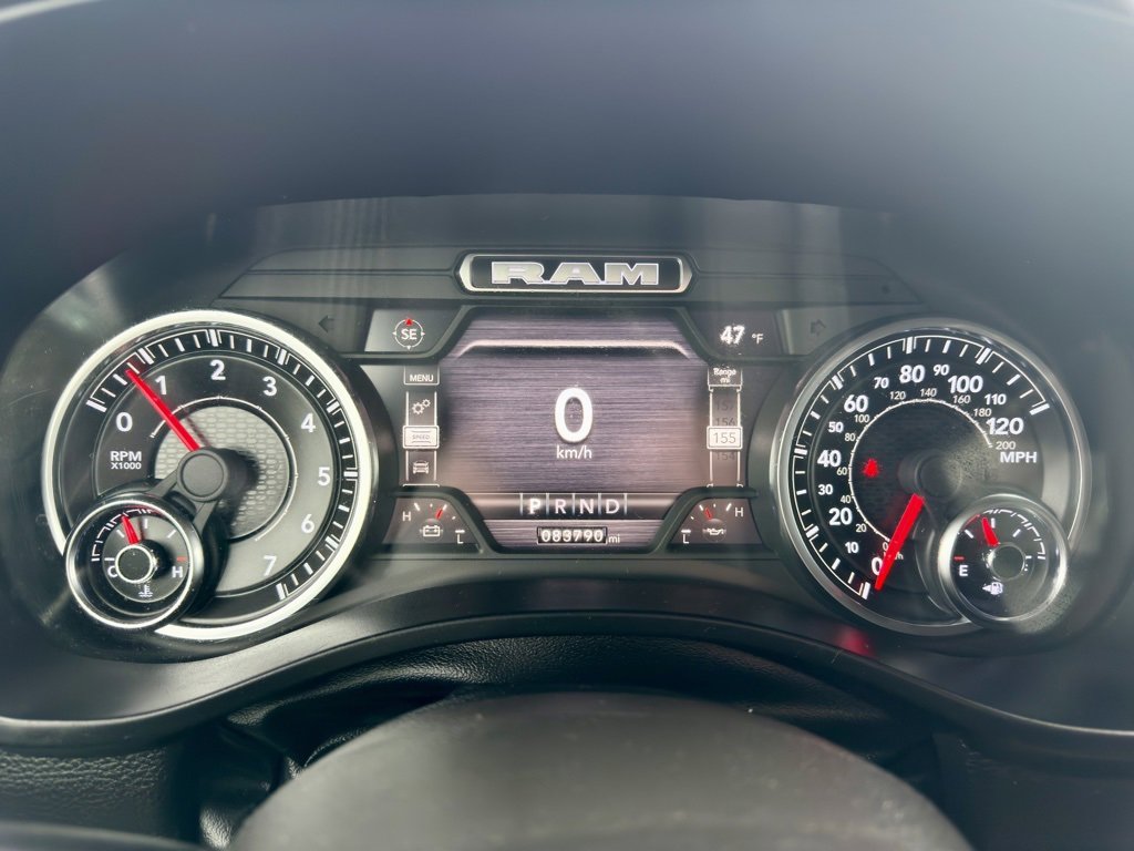 Used 2022 RAM 1500 Laramie w/ Sport Appearance Package image 17