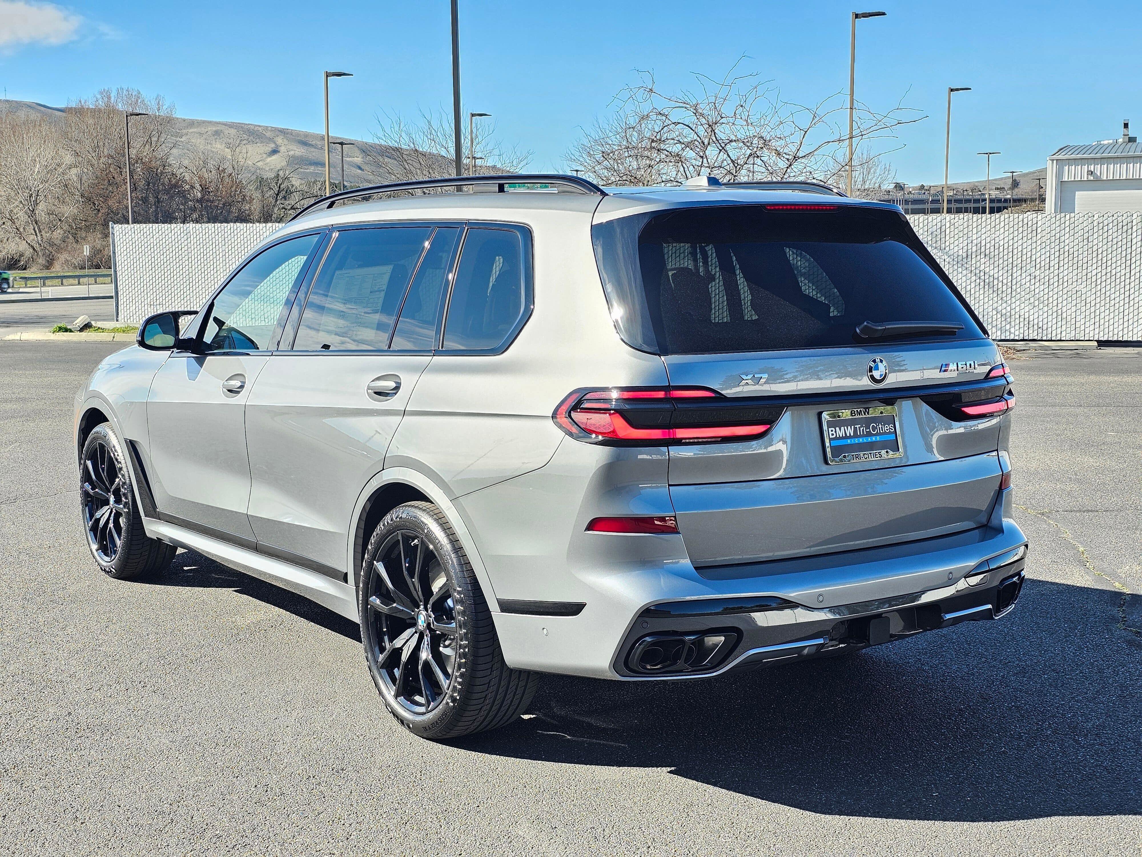 New 2026 BMW X7 M60i AWD/4WD image 4