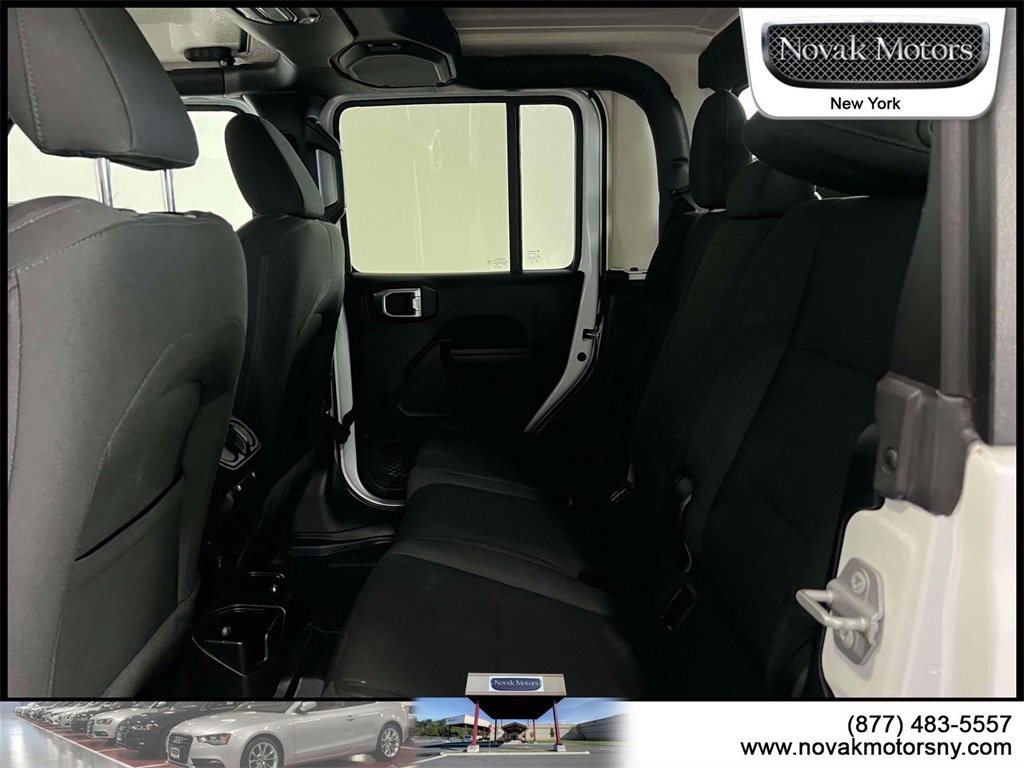 Used 2021 Jeep Gladiator Willys image 13
