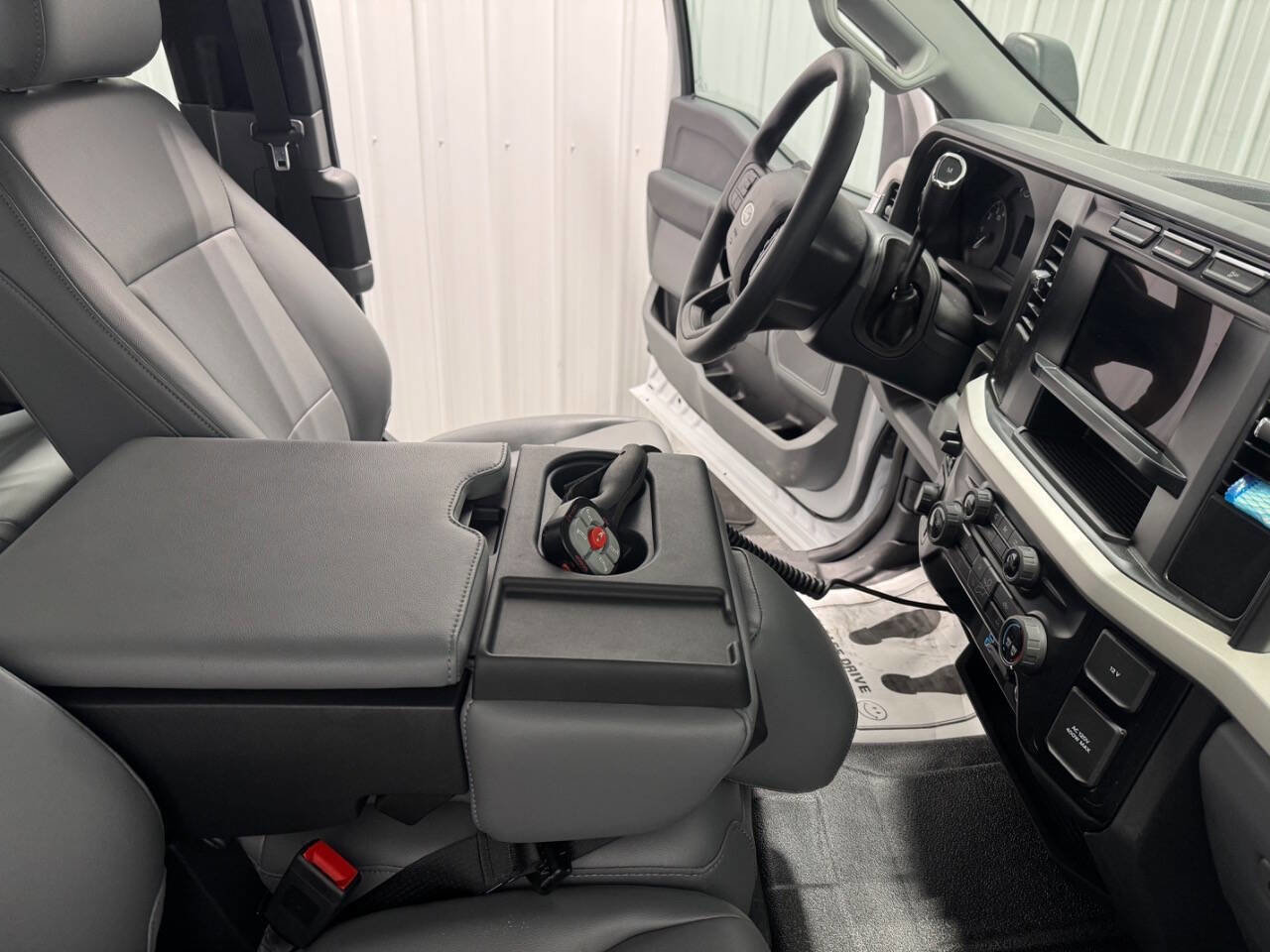 Used 2023 Ford F350 XL w/ Snow Plow Prep Package image 19