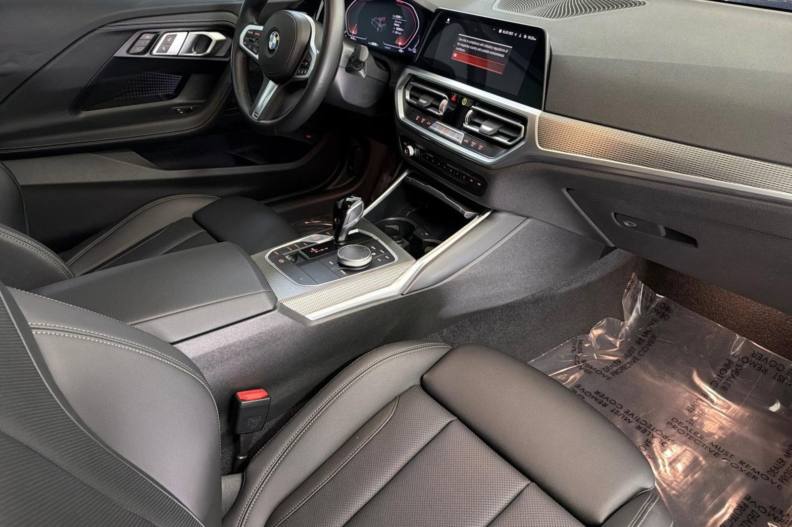 Used 2022 BMW 230i Coupe w/ M Sport Package image 32