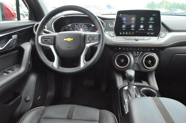 Used 2024 Chevrolet Blazer Premier AWD/4WD image 18