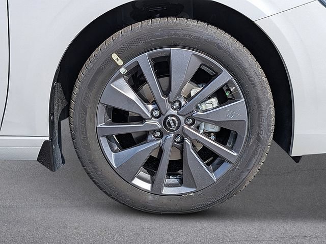 New 2026 Nissan Sentra SL w/ Floor Mat Package FWD image 8