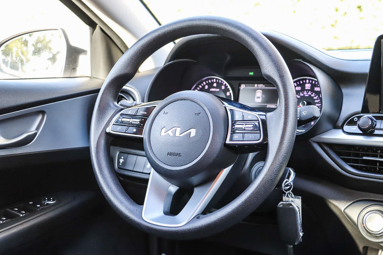 Used 2023 Kia Forte LX FWD image 16