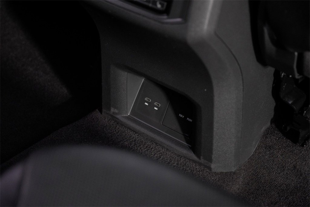 Used 2021 Volkswagen Atlas SEL Premium image 41