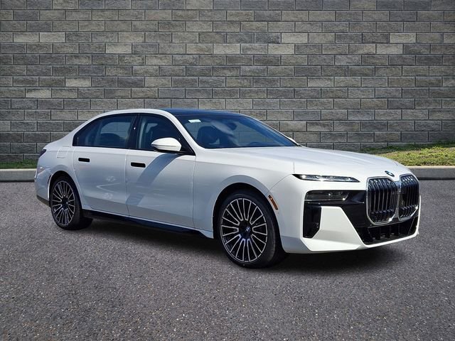 New 2026 BMW 760i xDrive image 1