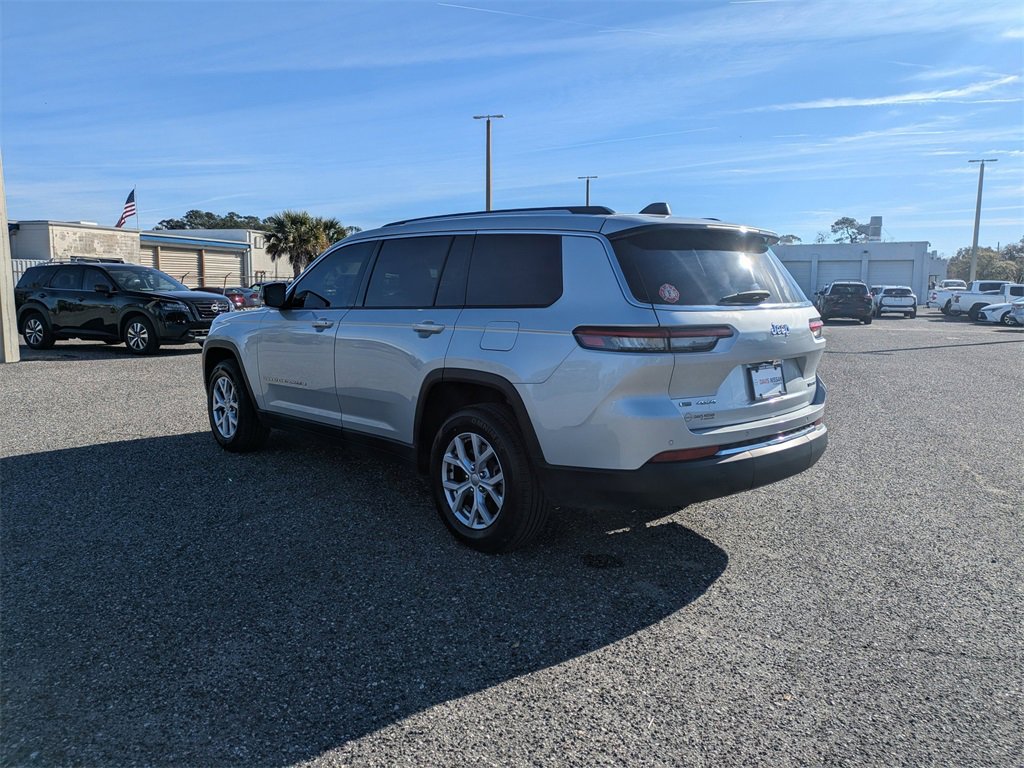 Used 2022 Jeep Grand Cherokee L Limited w/ Trailer Tow Group (B) image 5