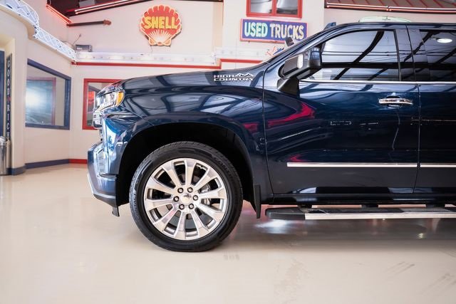 Used 2019 Chevrolet Silverado 1500 High Country image 7